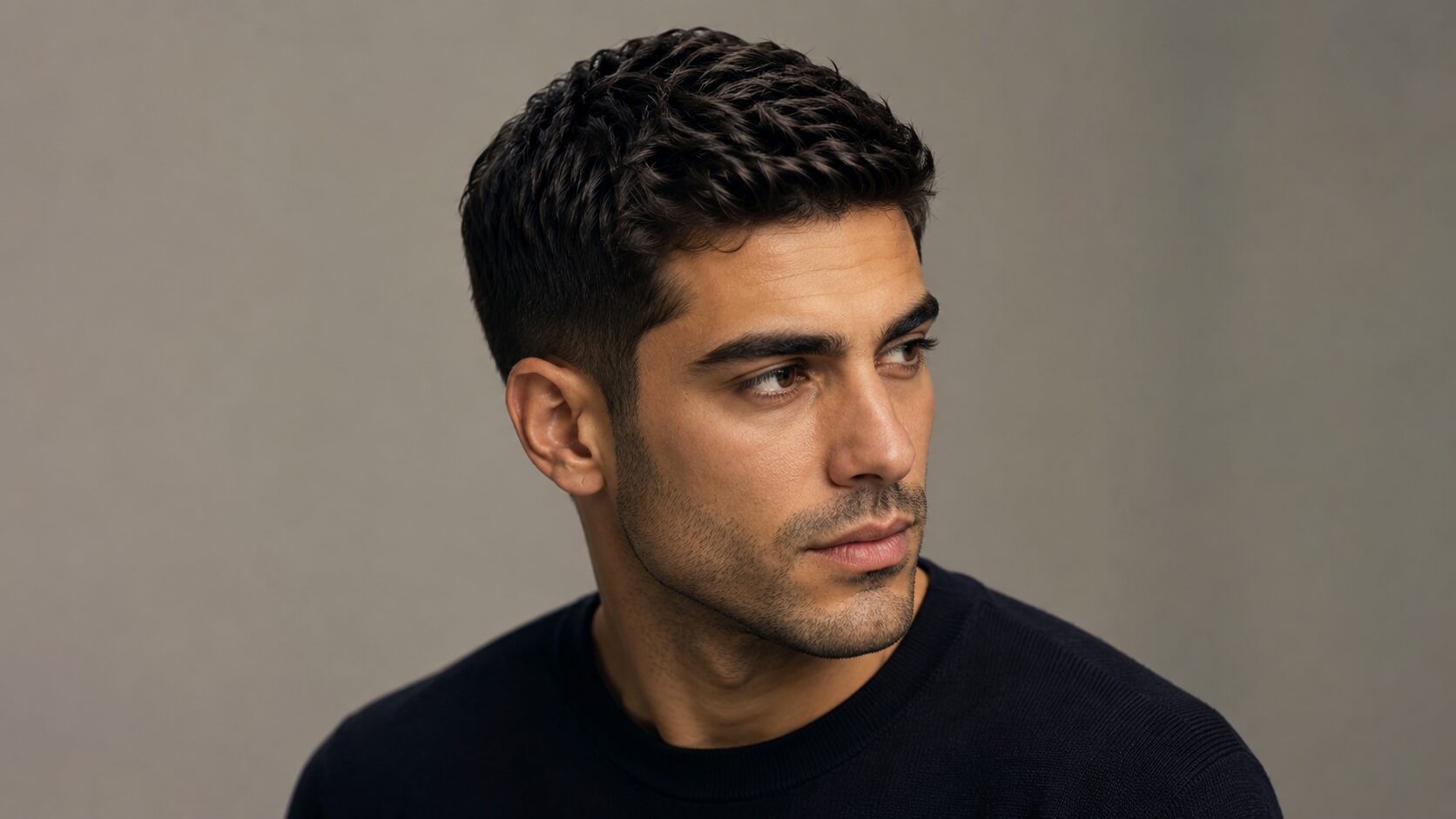Short Layered Cut mit Taper